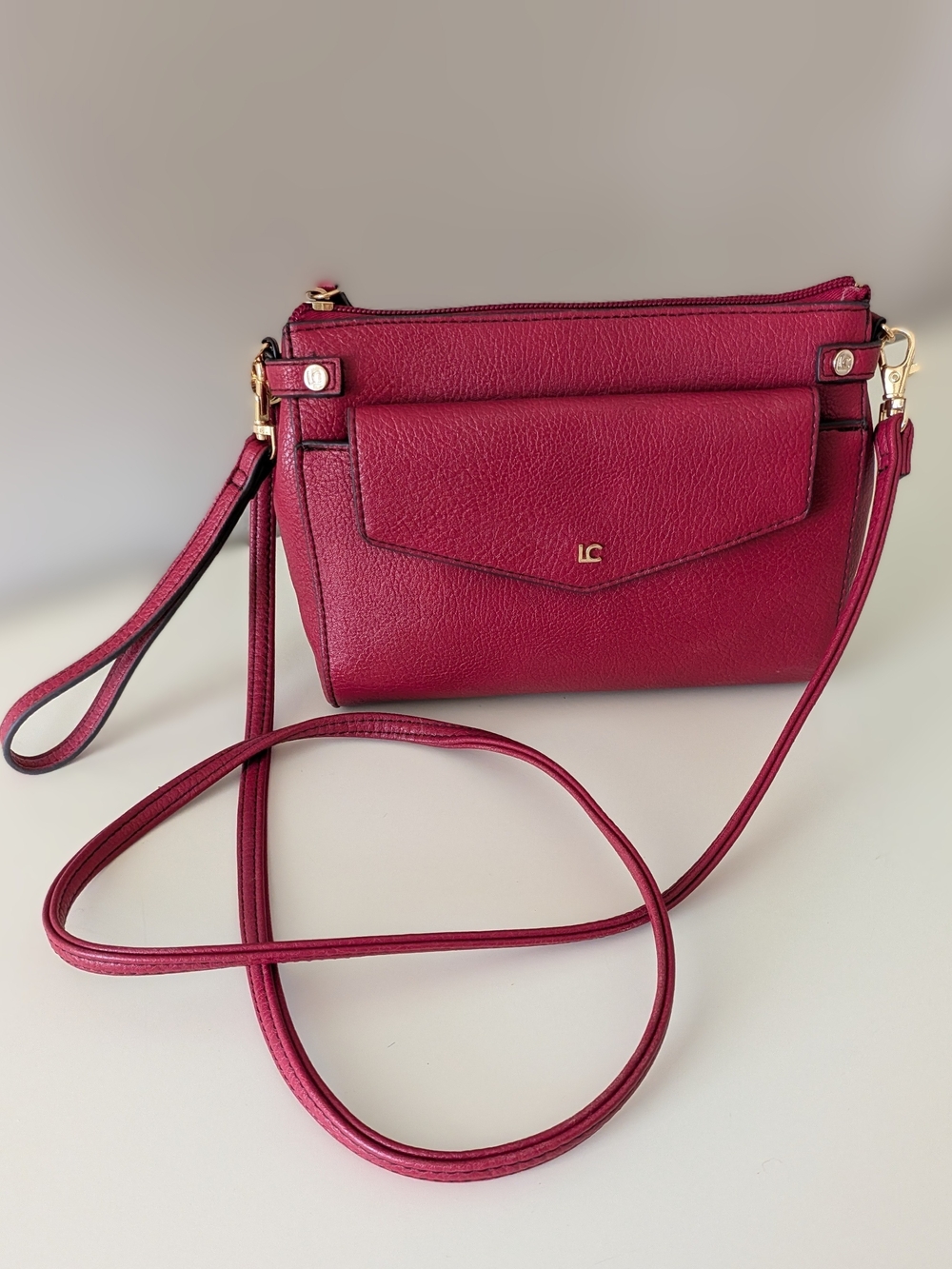 Liz Claiborne Deep Berry Crossbody Wristlet NWOT